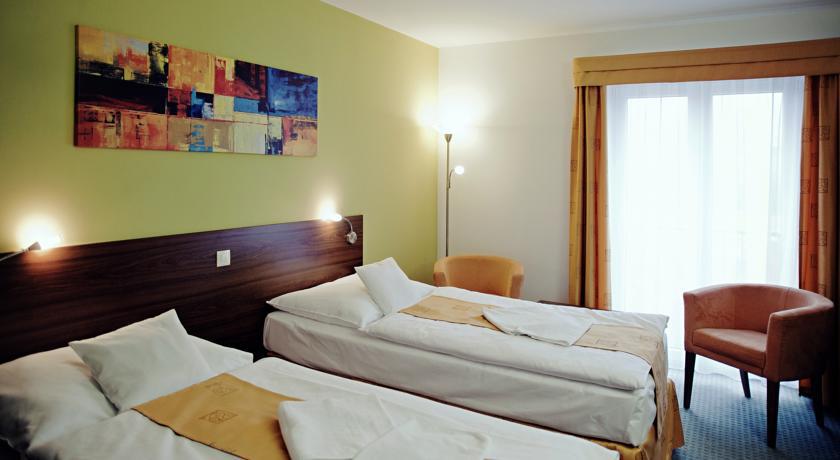 Hotel Active Prachatice Kültér fotó